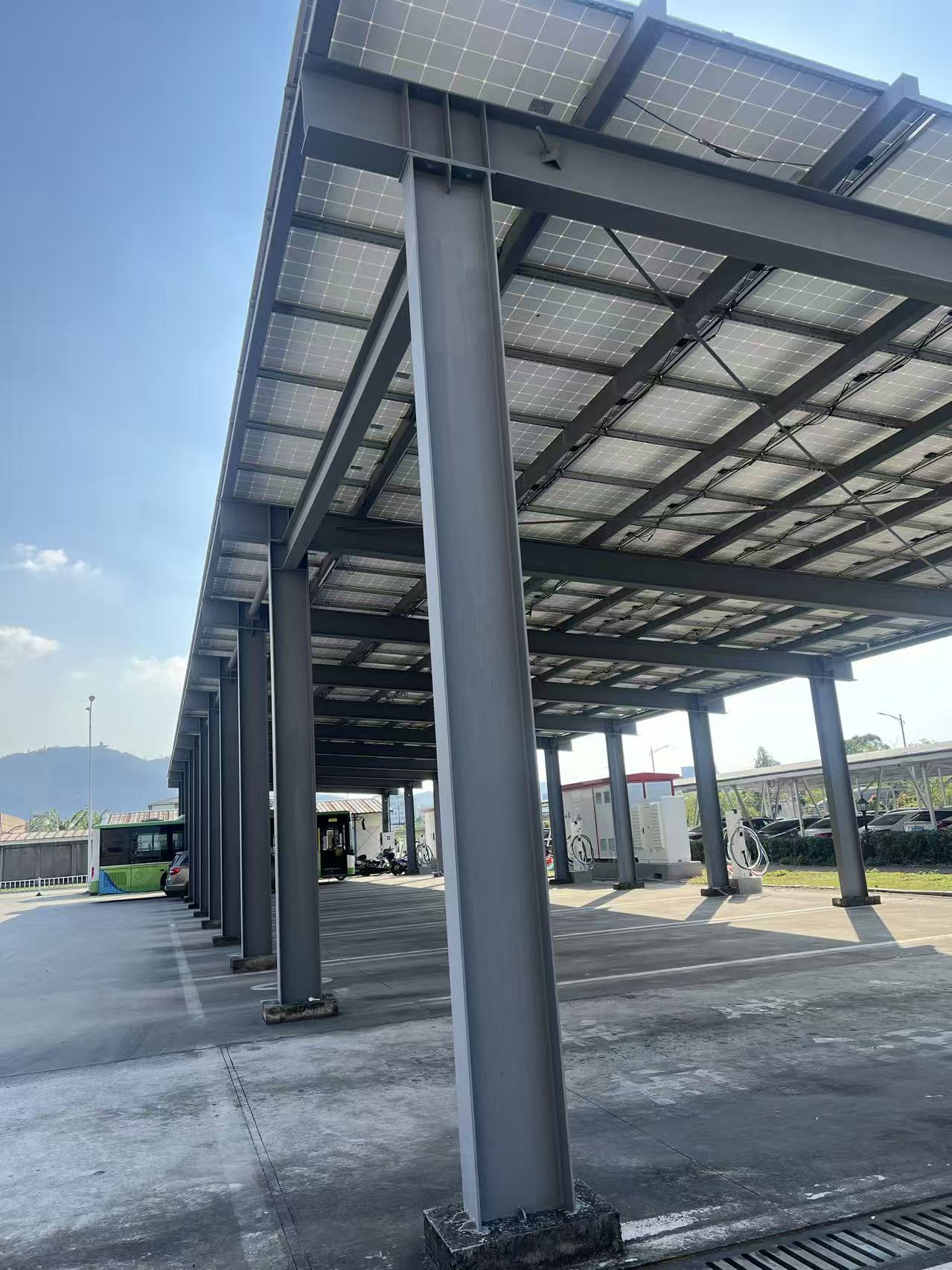 Apa aplikasi spesifik bangunan PhotoVOLTIC?